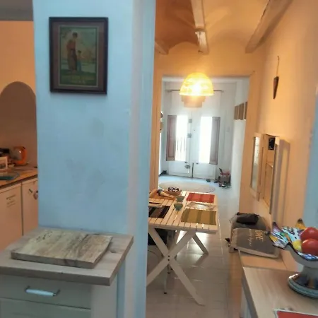 Charming Townhouse Oliva